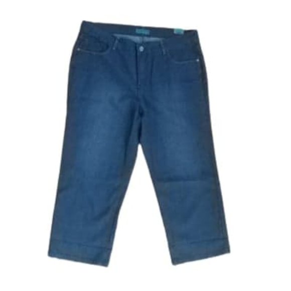 Jeanerosity Jeans - Picture 1 of 7